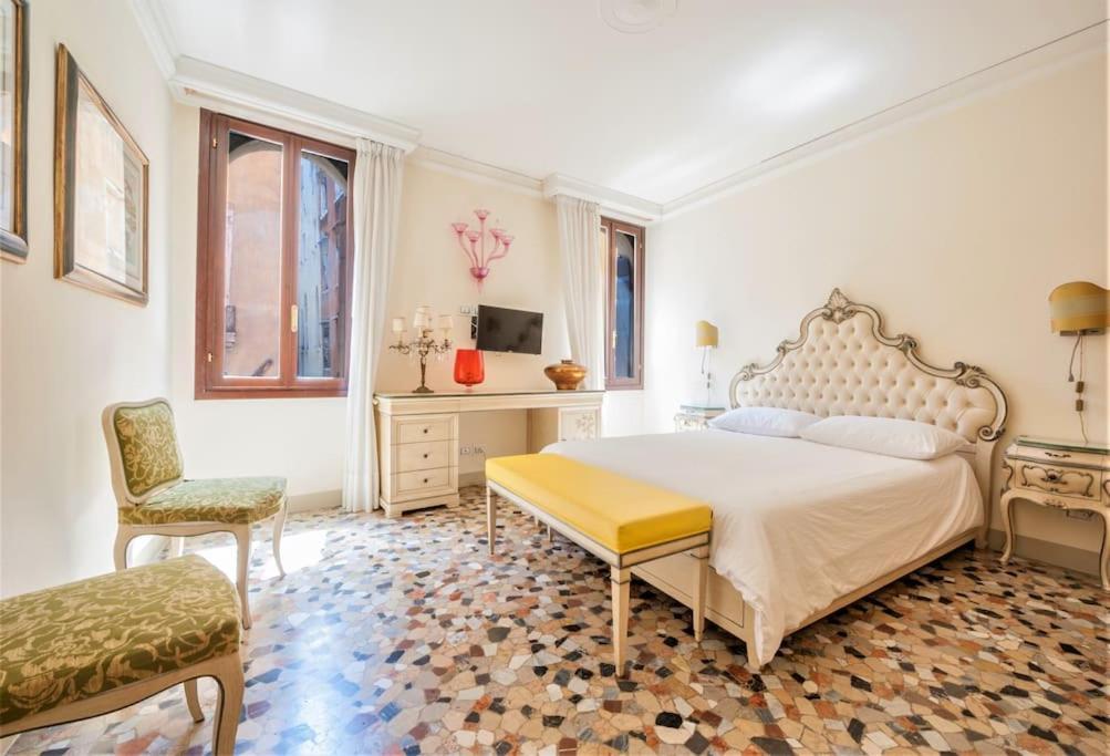 Ca' San Marco, Literally 20 Meters From San Marco Square! Венеция Экстерьер фото
